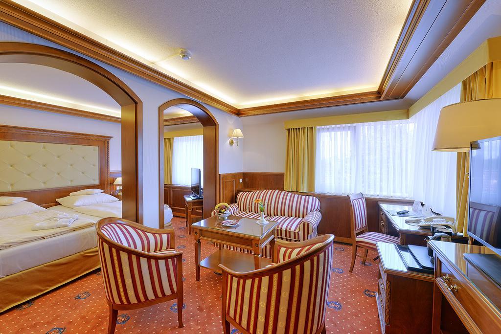 Parkhotel Stader Hof Екстериор снимка