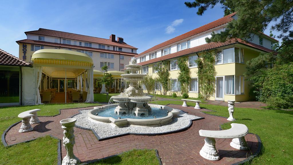 Parkhotel Stader Hof Екстериор снимка